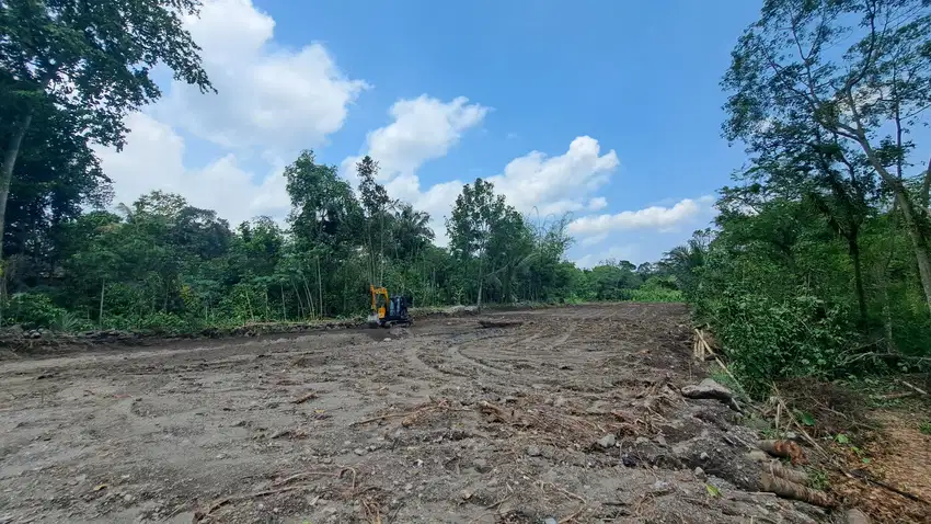 Tanah SHM Utara SPBU Pakem