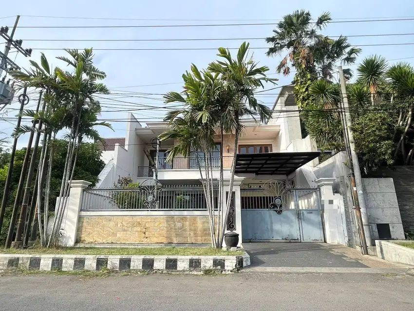 RUMAH JL WR SUPRATMAN HITUNG HARGA TANAH SAJA