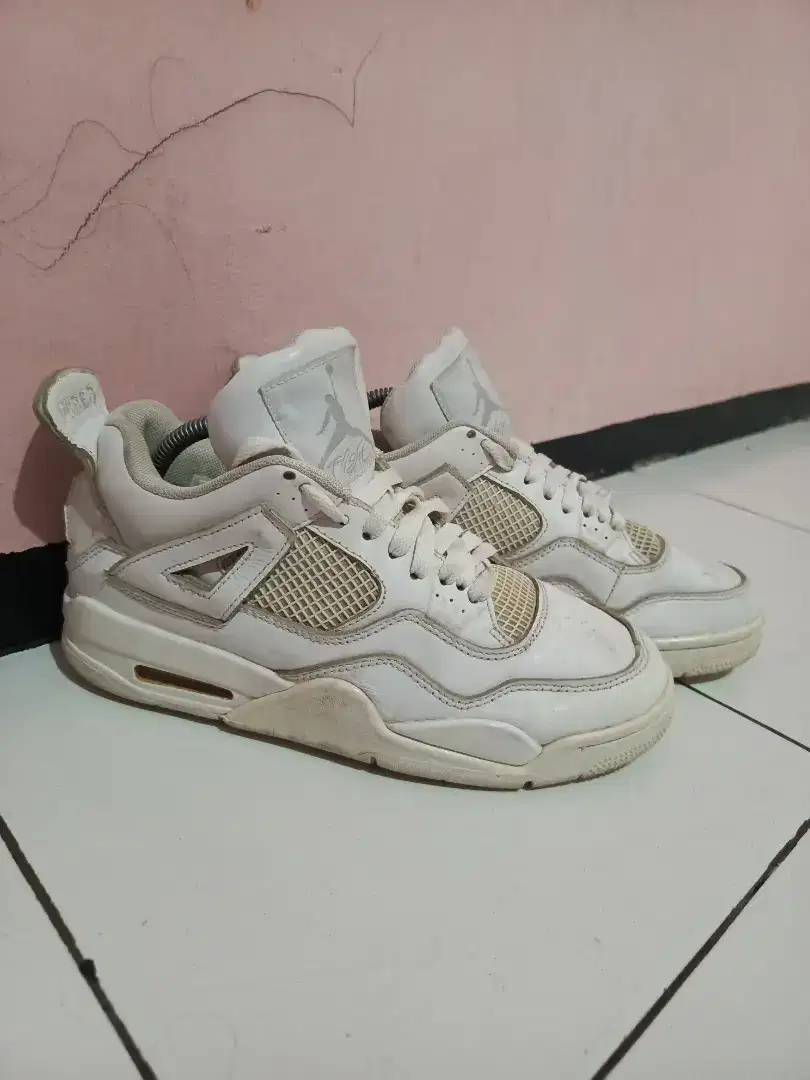 Air Jordan 4 Retro Pure Money size 42 (26,5cm)