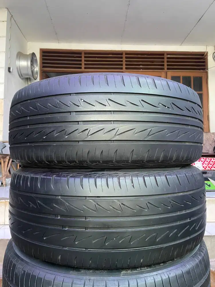 Ban Bridgestone Techno Sport 225 55 r17 2Pcs