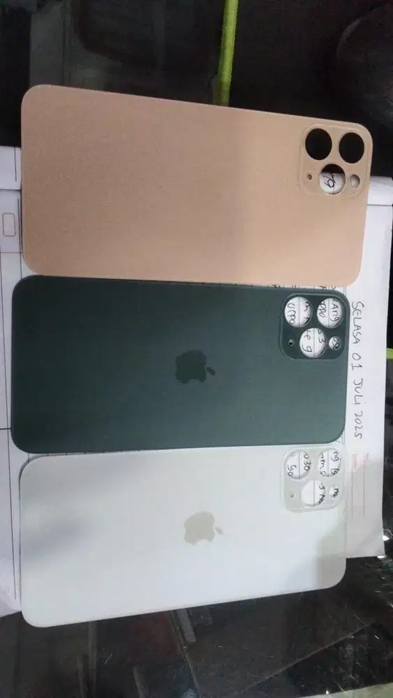 Backglass/ kaca belakang iPhone