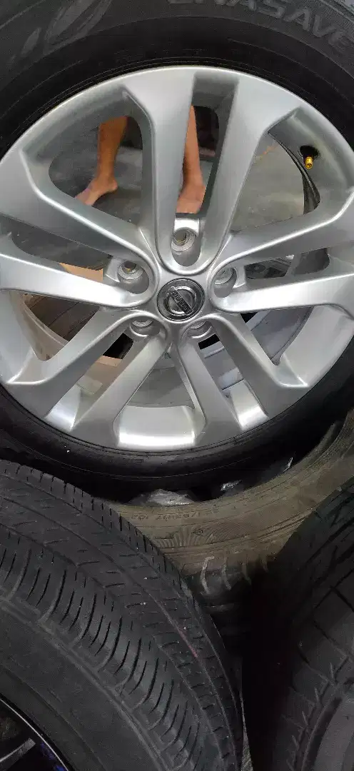jual velg nissan juke r 17+ban