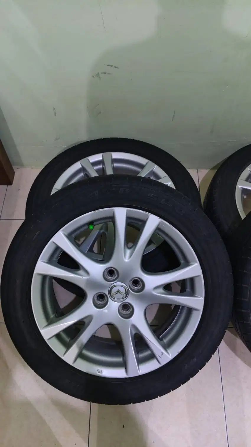 Velg + Ban Mazda 2 15” OEM Bekas Mulus Siap Pasang