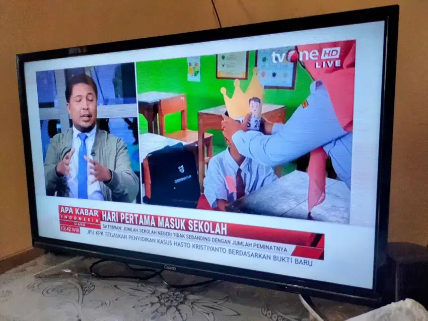 TV LED Cooca 32inch Digital
