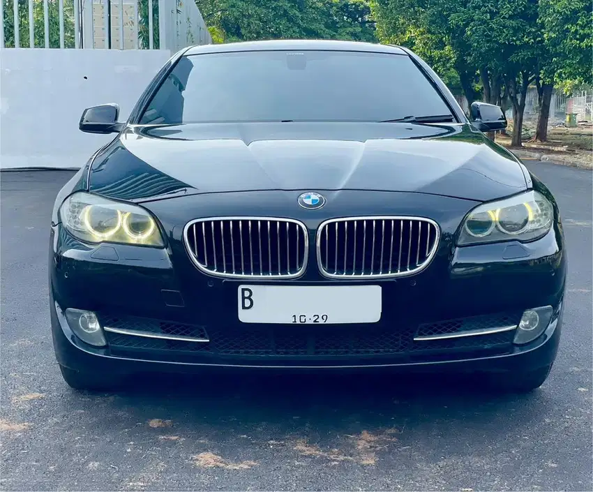 UNDER 50JT SEDAN LANGKA‼️ BMW 520d Diesel AT HITAM 2013