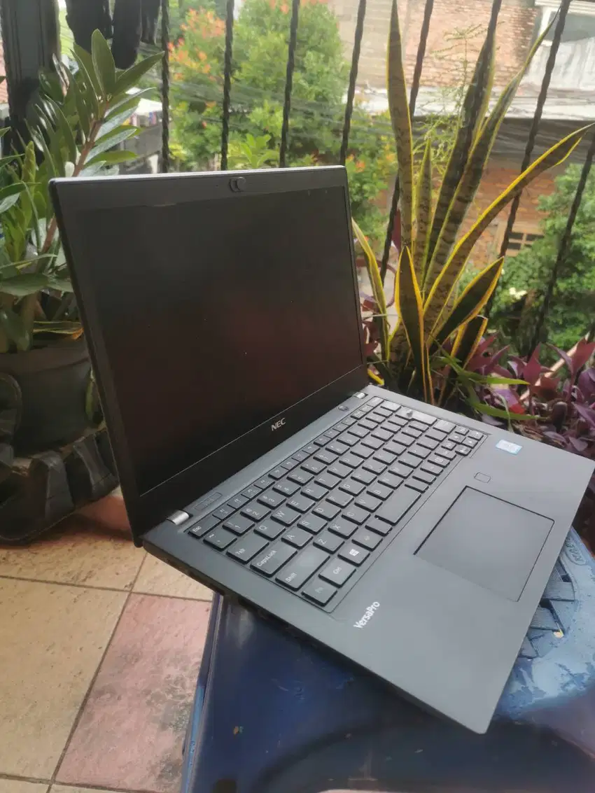 Laptop NEC VB-5 (setara Thinkpad/elitebook/dell latitude)
