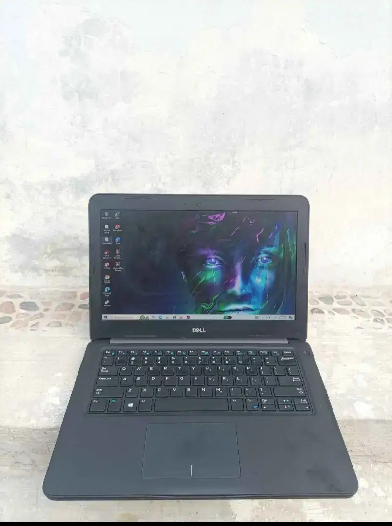 Laptop Dell Latittude 3380 –CORE I3 THREE GEN6 –SSD 128GB–8GB–MULUS.