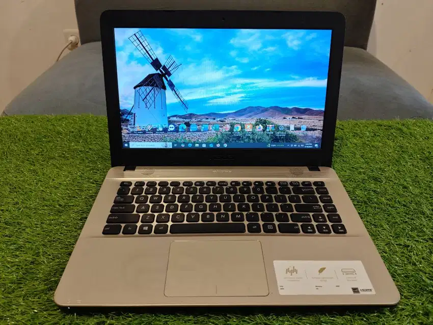 JUAL CEPAT BU Asus X441B RAM 4GB, SSD 128 GB