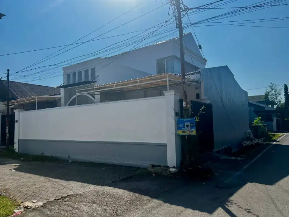 Di Jual Rumah cantik siap Huni