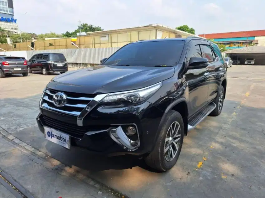 DP 5% Toyota Fortuner 2.4 4x2 VRZ Solar-AT 2021 7JI
