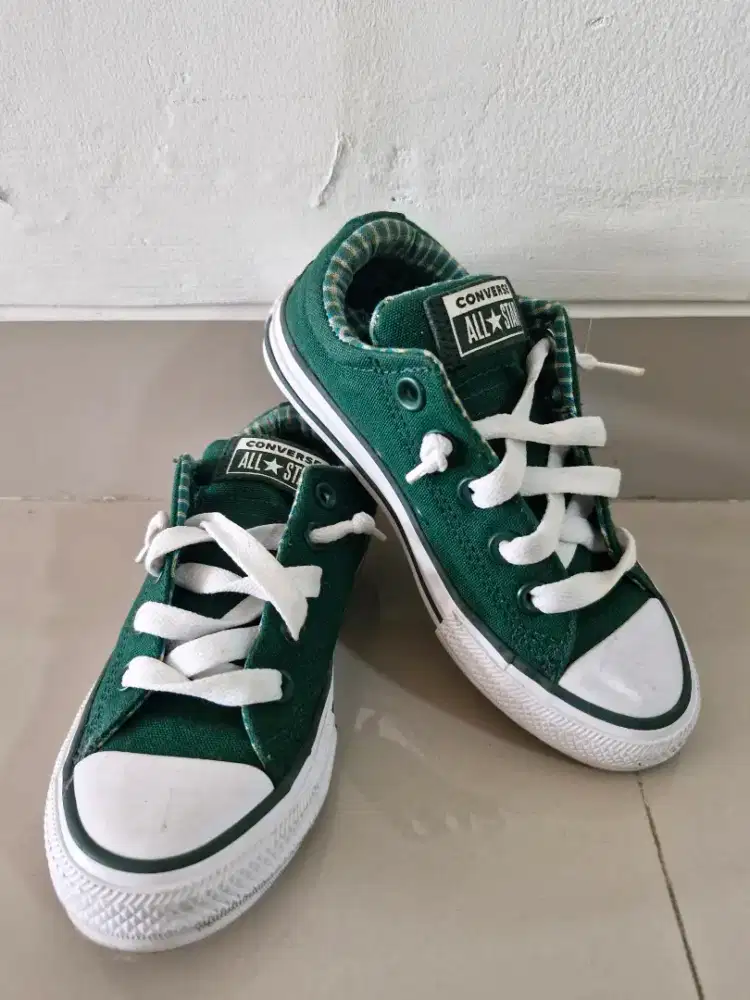 preloved sepatu anak converse original 100%