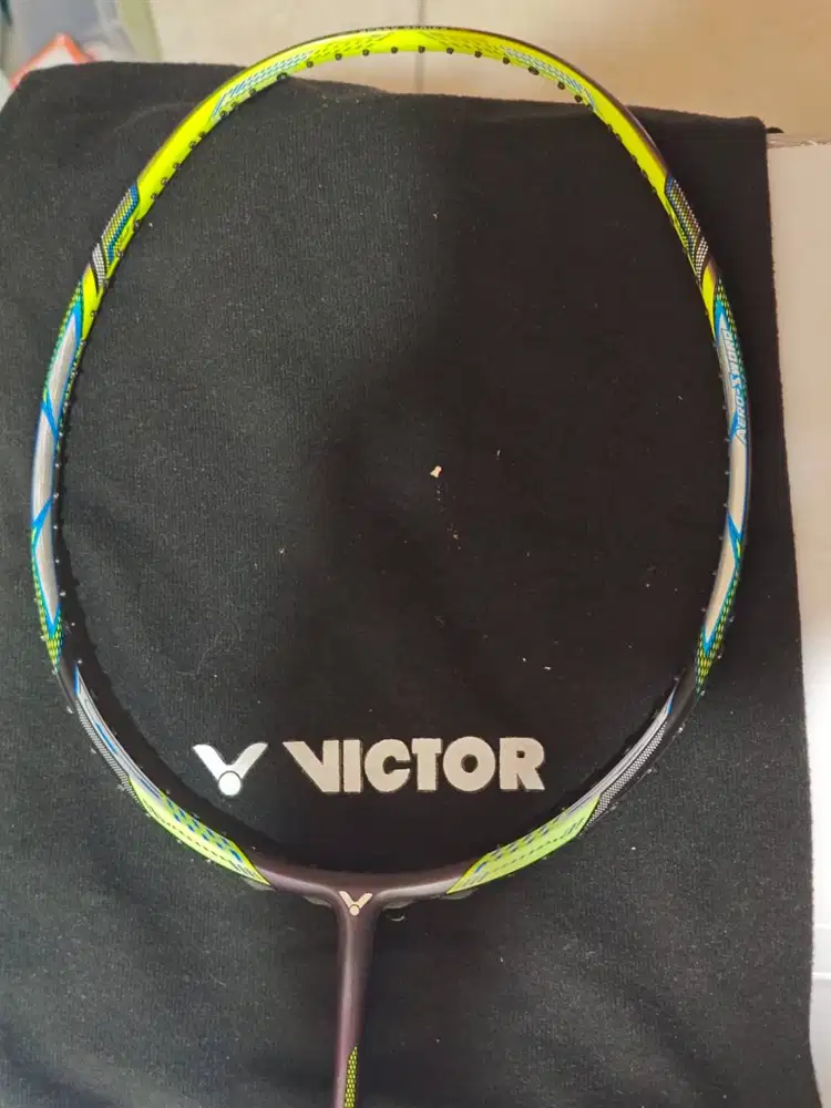 DI jual raket Victor jetspeed 12 Original