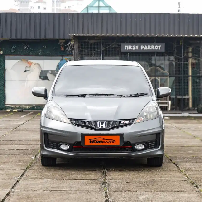 Jazz RS At 2013 Abu abu ,TDP 10jt
