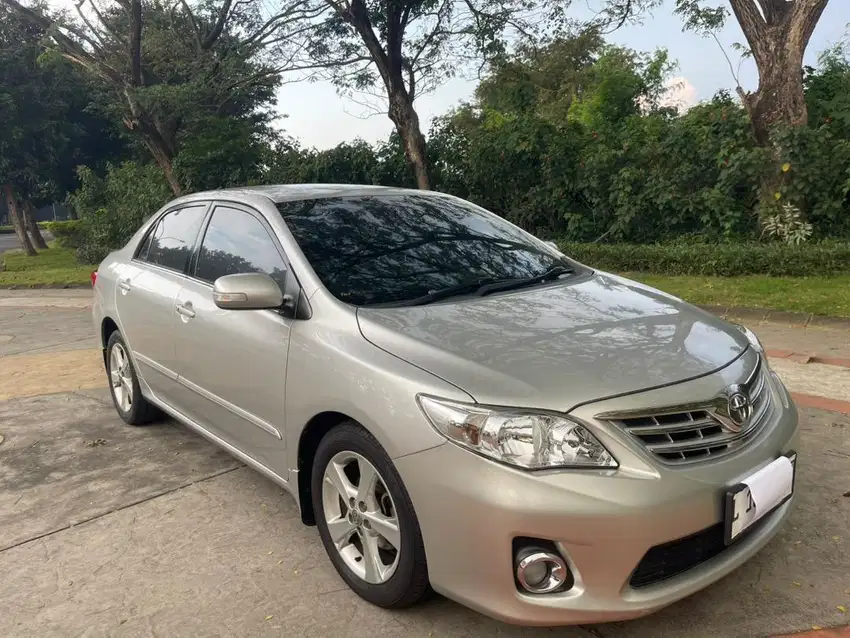 Jual Toyota Altis 2013 Matic KM 64000.tangan pertama