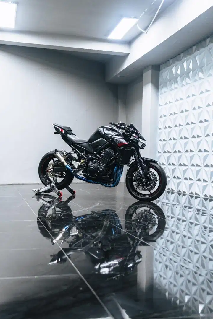 Kawasaki ninja z900 2020 Like New Good Condition