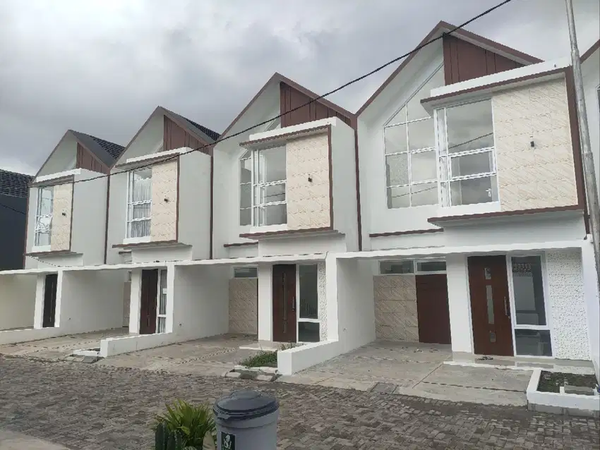 Rumah Wahh Modern Cantik Strategis Full Akses Cibiru Bandung