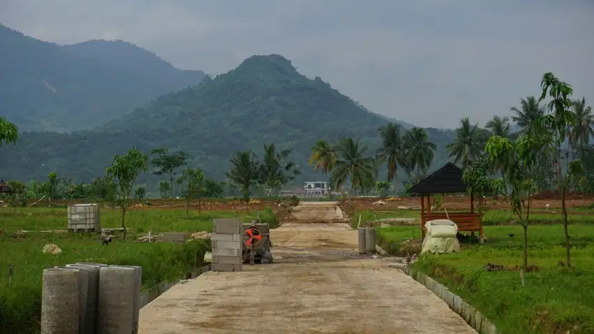Dijual tanah kavling dengan lokasi strategis
