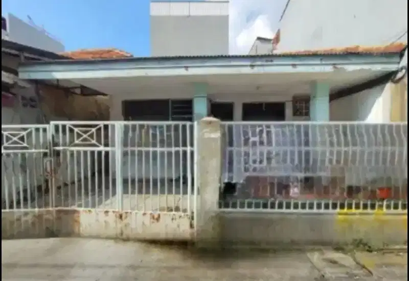 DIJUAL BANGUNAN LAMA  155 M  RENOV TOTAL, PETOJO, JAKPUS