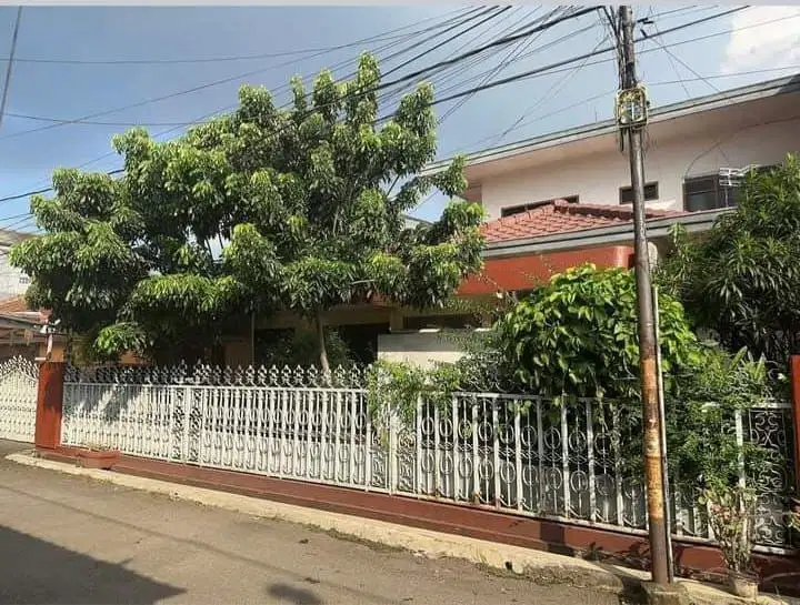 Rumah strategis, siap huni di pusat kota Bandung