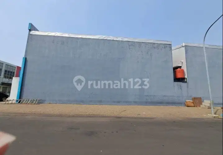 Disewakan Gudang HOEK Bizzpark  Daan Mogot