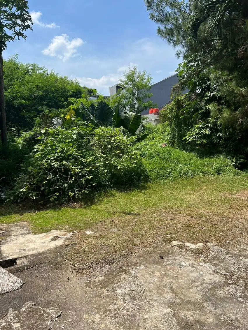 Tanah Kavling Bonus Bangunan Kecil Di Cluster Exclusive Taman Yasmin