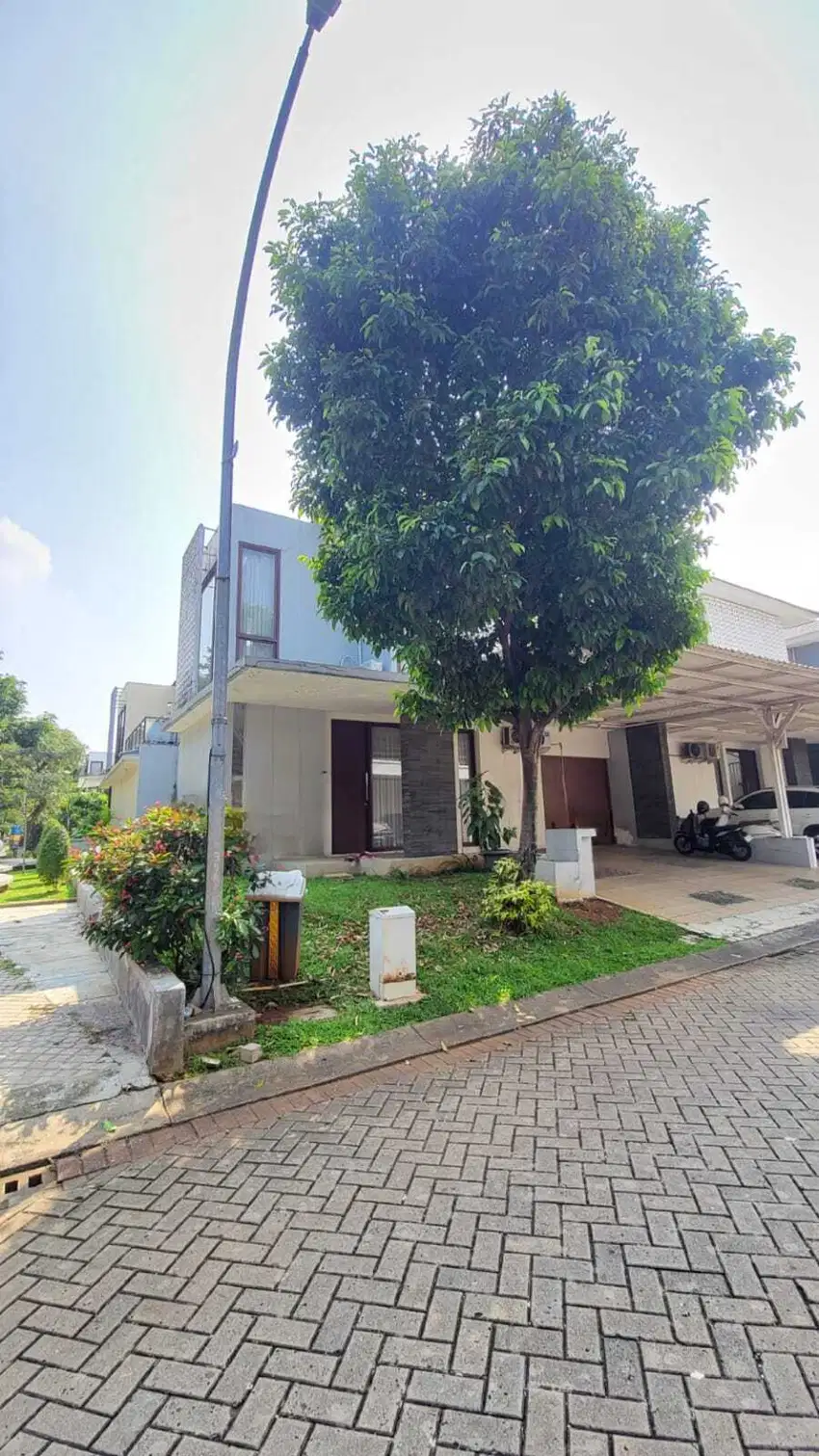 Dijual Rumah Modern 4 Kamar Discovery Bintaro Jaya , 16517