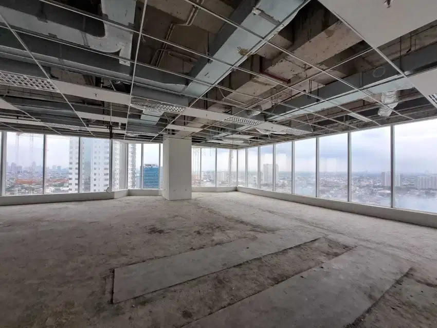 Jual Cepat Kantor 115 m2 di World Capital Tower, Prestisius dan Nego