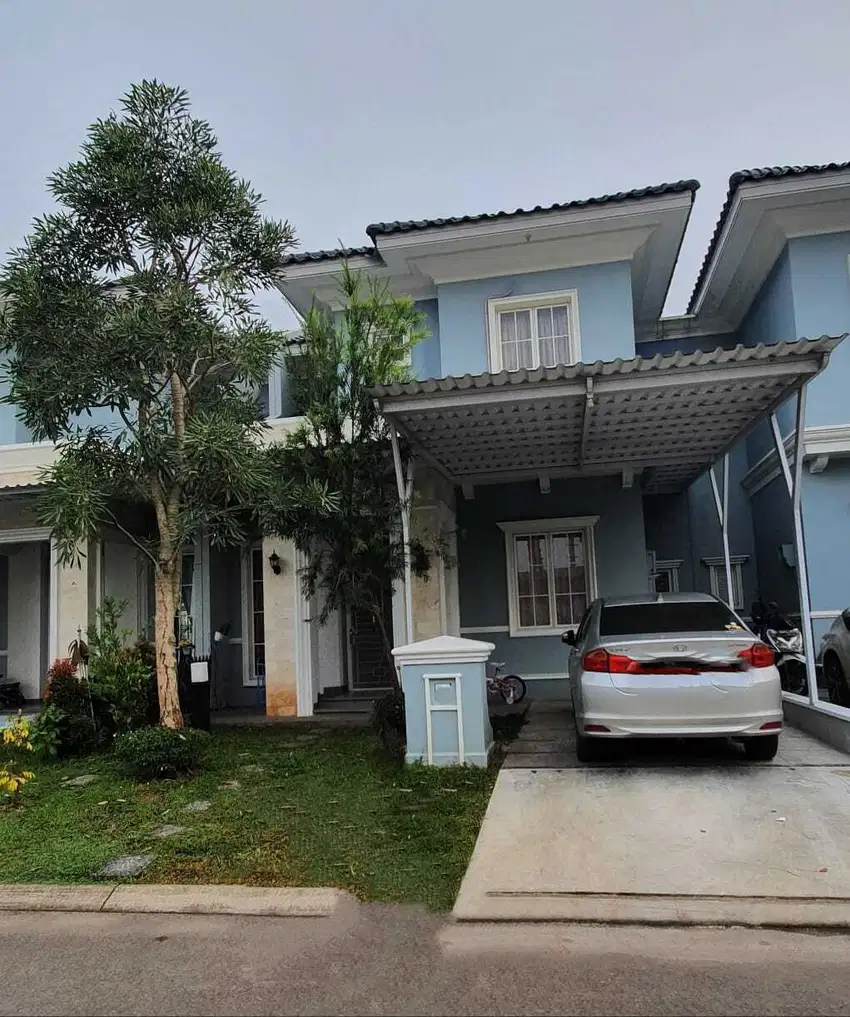 Rumah Suvarna Sutera 2 Lantai Semi Furnished Siap AJB Jual Murah