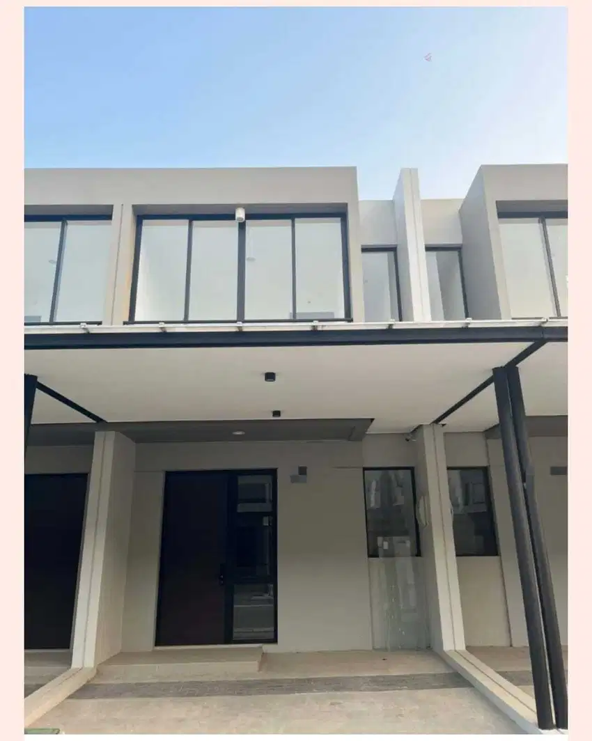 Dijual murah banget Rumah PIK Mile 4,5x10 2BR kosongan 975jt