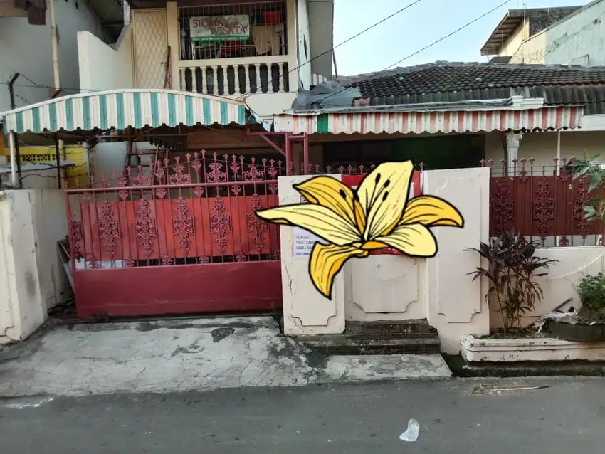 Dijual Rumah Strategis 1 1/4 Lantai di kemuning Utan Kayu Utara Jkt