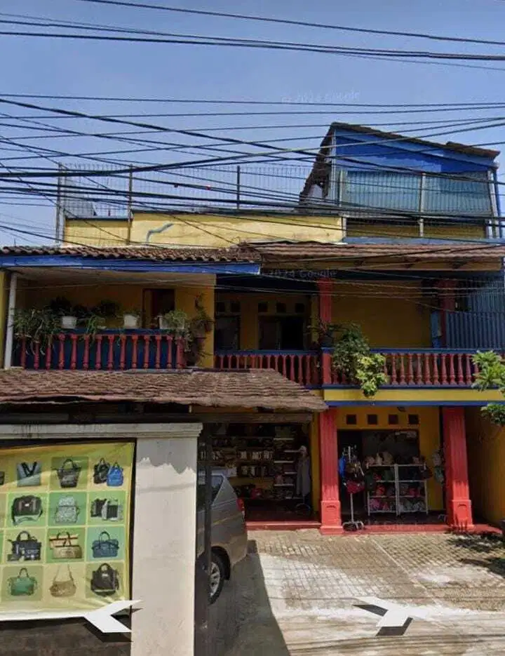 Dijual Rumah SHM 3 Lantai Luas 280 m di Tapos Depok