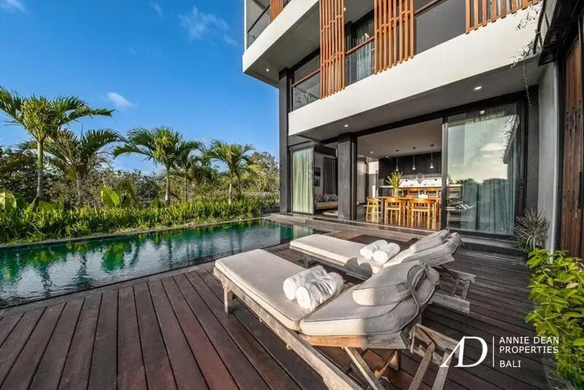 FREEHOLD TWIN MODERN VILLAS WITH ROOFTOP VIEWS - 3 MINS TO BALANGAN