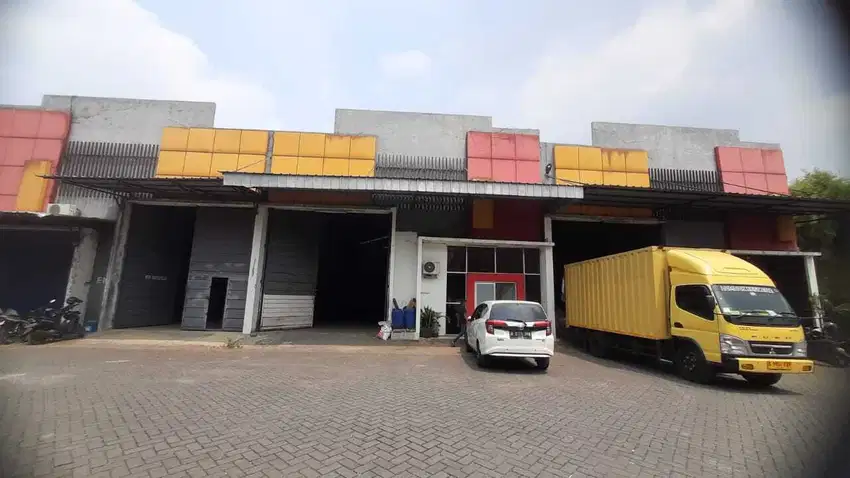Gudang 3 in 1 disewakan siap pakai di Pergudangan Tambun City Bekasi