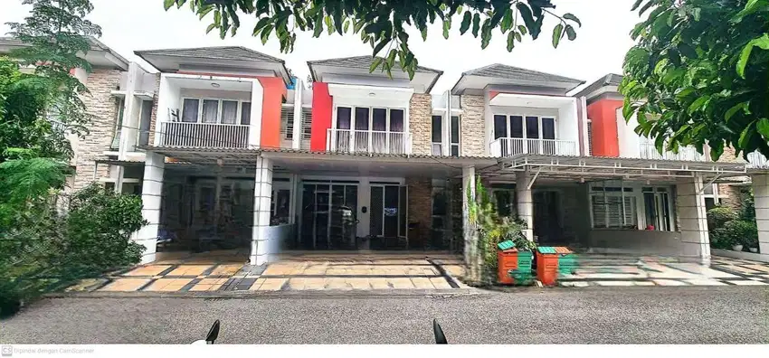 Rumah dekat mall di Palm Summarecon Bekasi