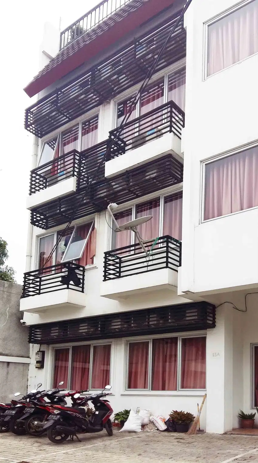Rumah Kost Kebayoran Lama , Dekat Pondok Indah Mall , Jakarta Selatan