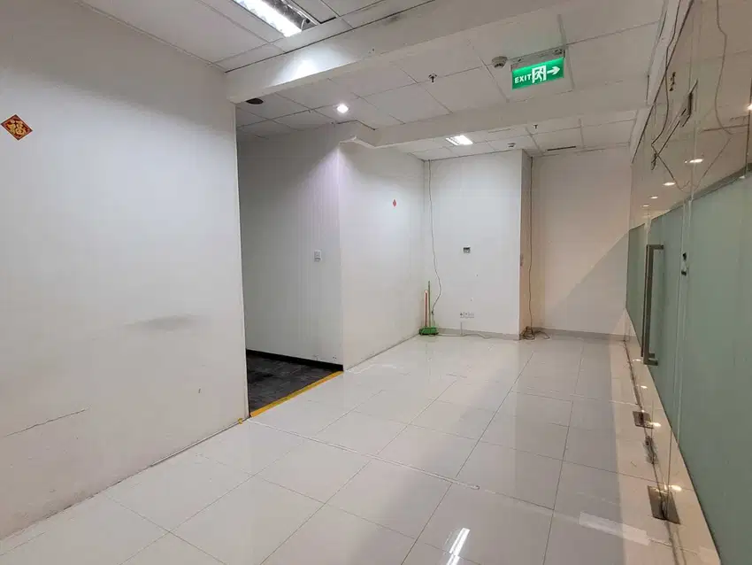 FOR RENT OFFICE SPACE SOHO CAPITAL CENTRAL PARK.
