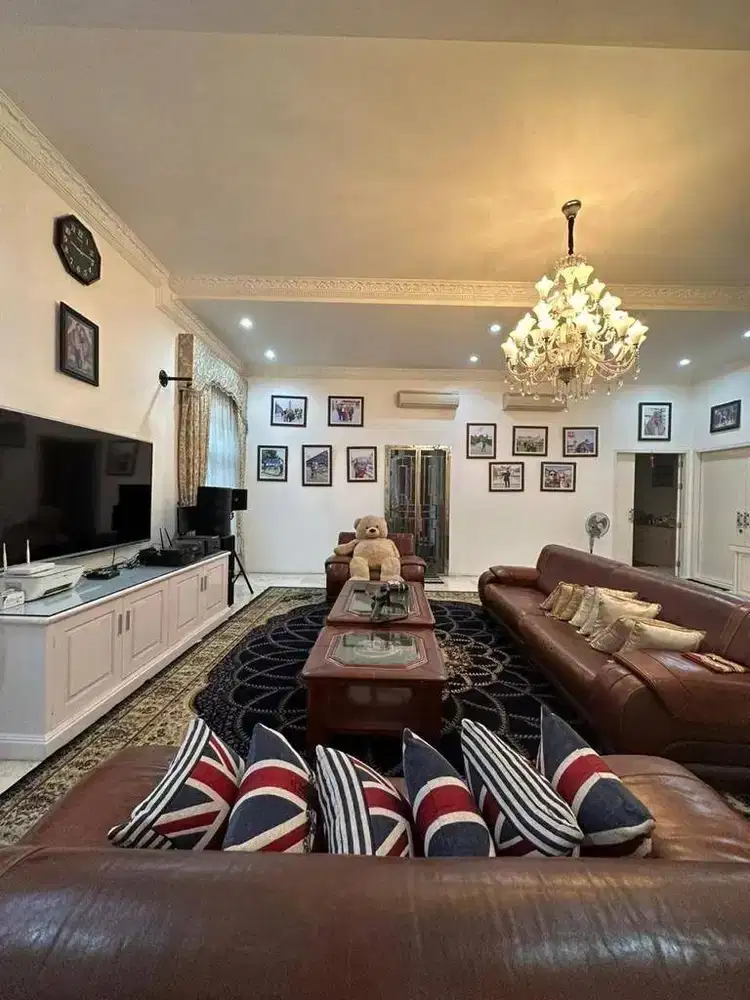 HOTSALE RUMAH CANTIK DI PEJATEN KEMANG WARUNG JATI BANGKA SIAGA