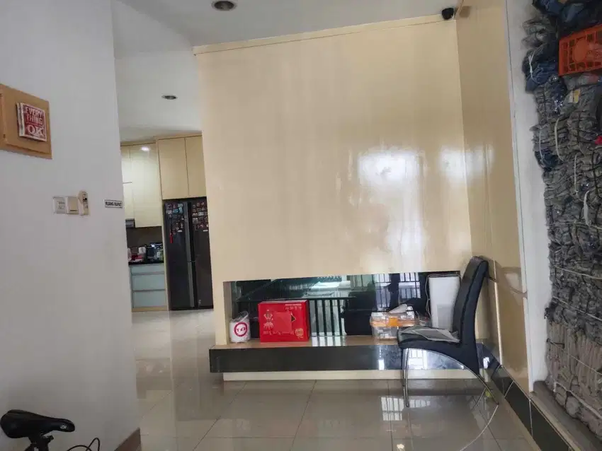 Rumah 2 Lantai SHM Hadap Utara di Layar Permai PIK 1 Jakarta Utara