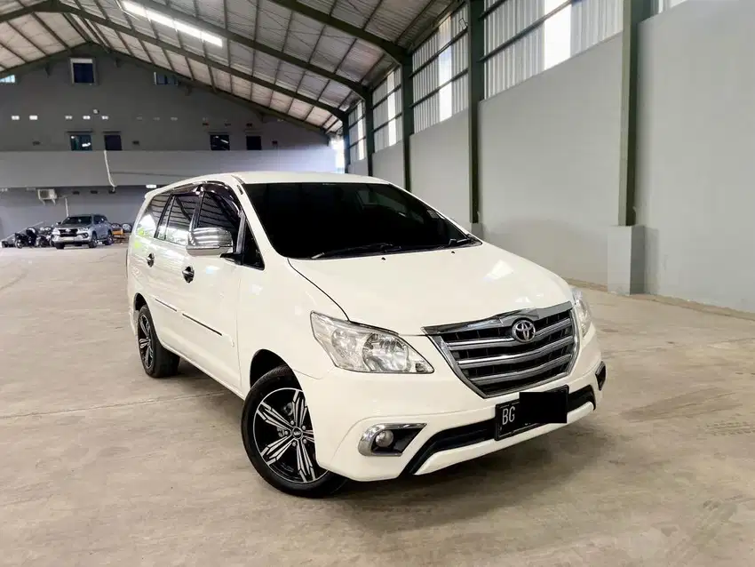 Toyota Innova 2.0 G 2013 / 2014 MT Manual, Sangat terawat