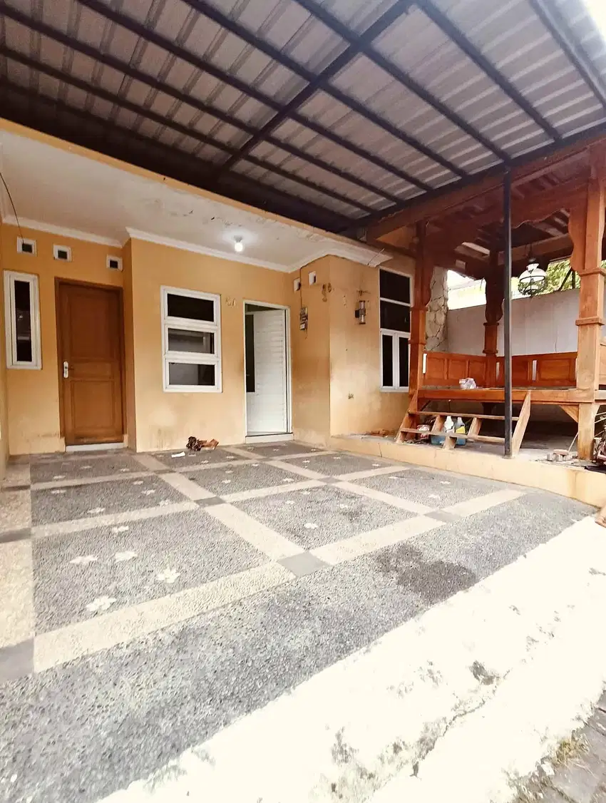 Rumah Cluster di Jl. Cemara, Banyumanik dekat SMA Hidayatullah