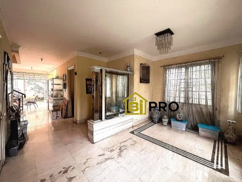 DiJual Rumah Putih Legenda Wisata Cibubur dekat toll nagrak
