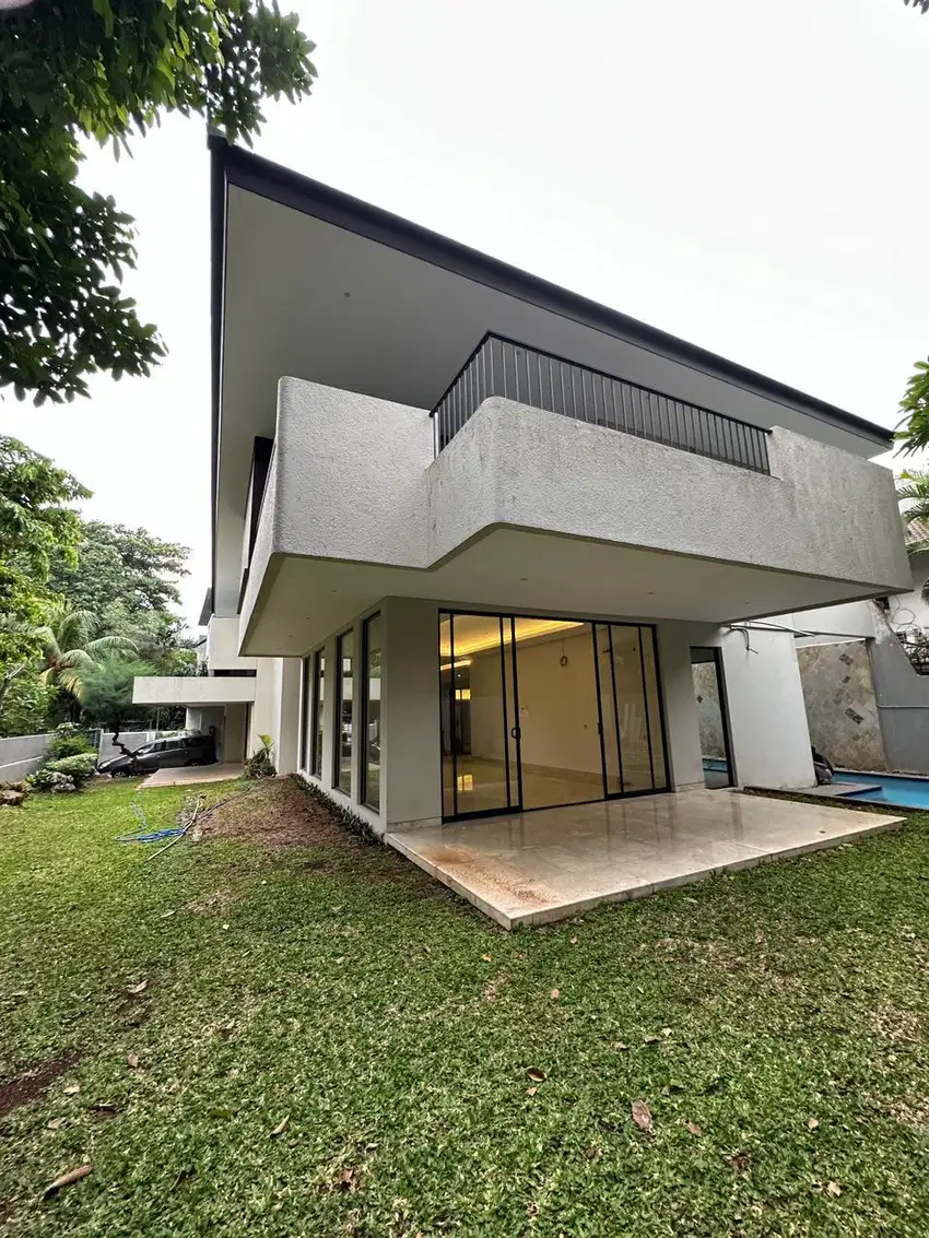 Disewakan rumah di Pondok Indah - Jakarta Selatan