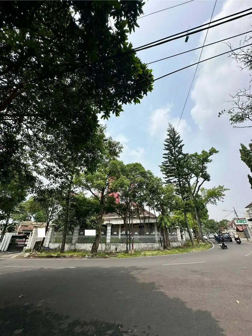 Rumah Hook dijual di area Gunung² kota Malang strategis