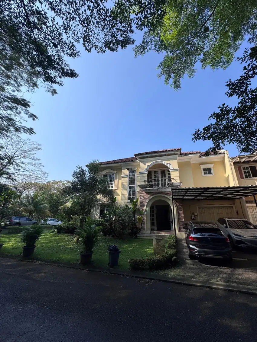 Dijual Rumah Hook di The Green Cluster Monte Carlo - Tangerang Selatan