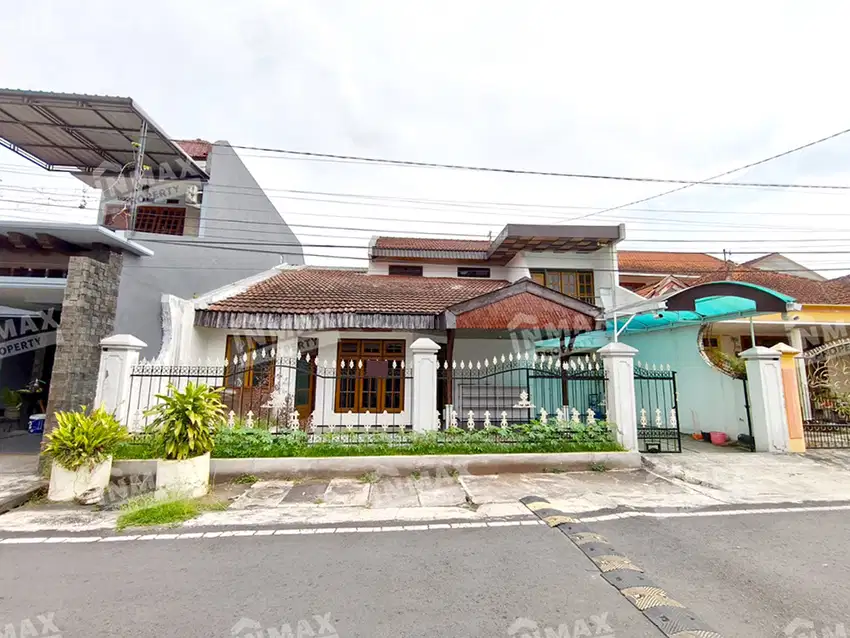 RUMAH JALAN JANTI BARAT, SUKUN DEKAT PUSKESMAS JANTI, RST, MIN 2