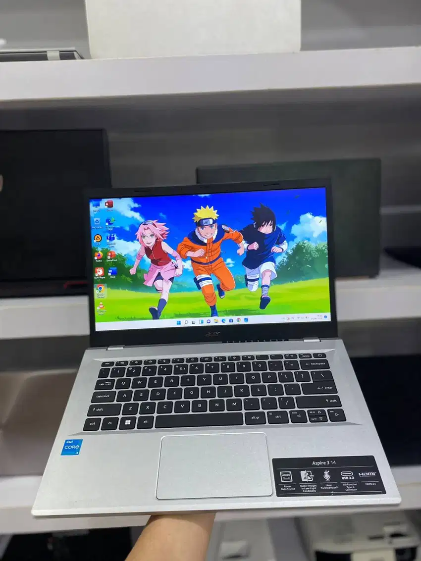 Acer Aspire A314-36M 	INTEL CORE I3-N305 RAM 8 GB SSD 512 GB