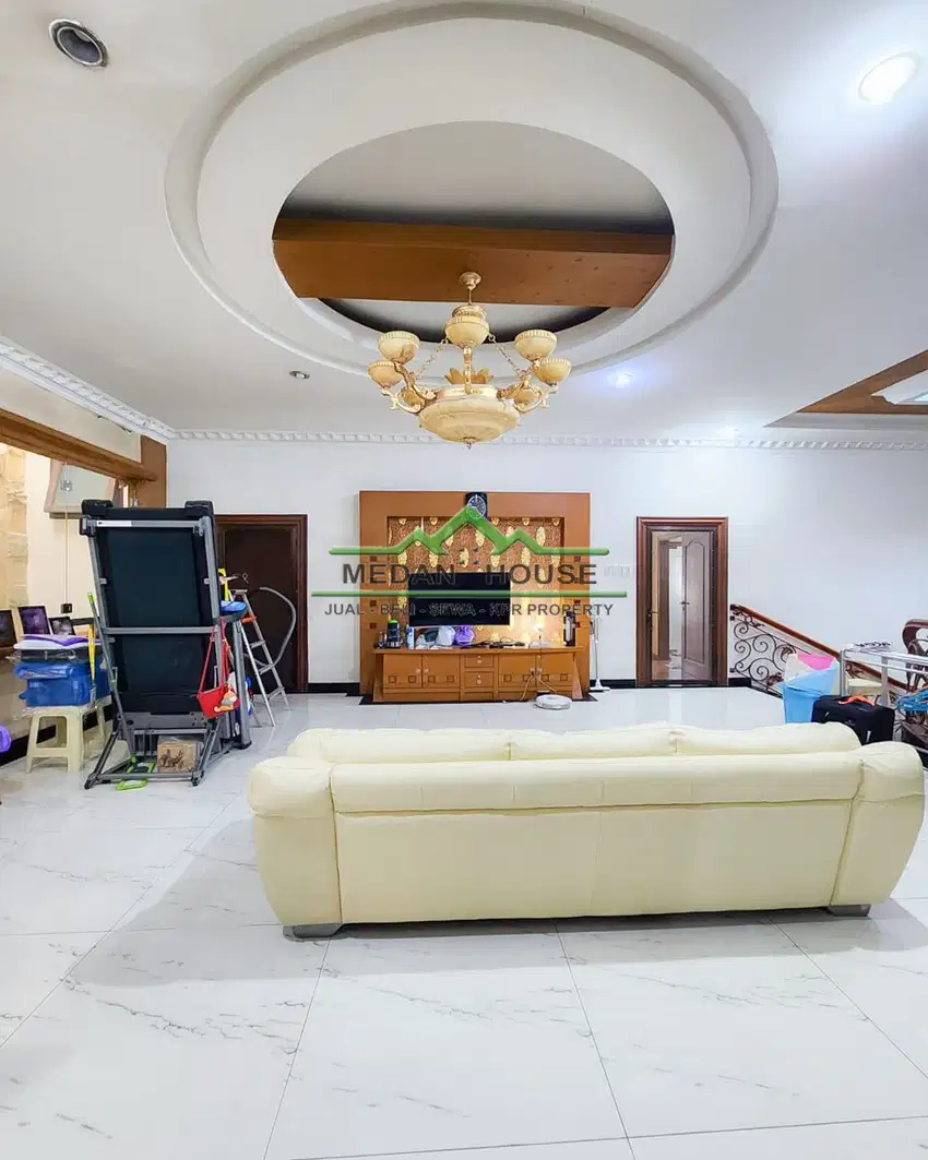 VILLA GRAND POLONIA JL. PERHUBUNGAN UDARA