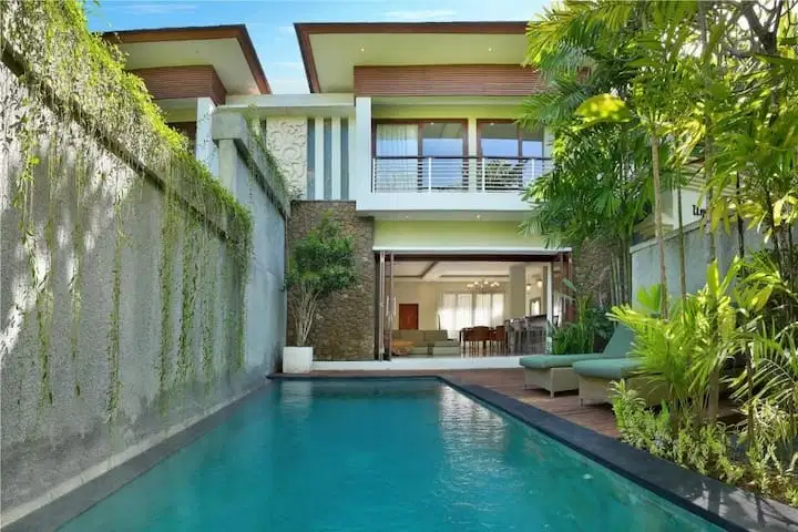 Villa Komplek di Kerobokan Badung Bali