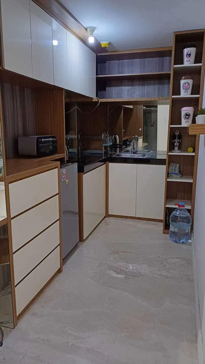 DIJUAL/sewa APARTEMEN LANDMARK tower B Lt.8 cicendo -bandung   **LIV