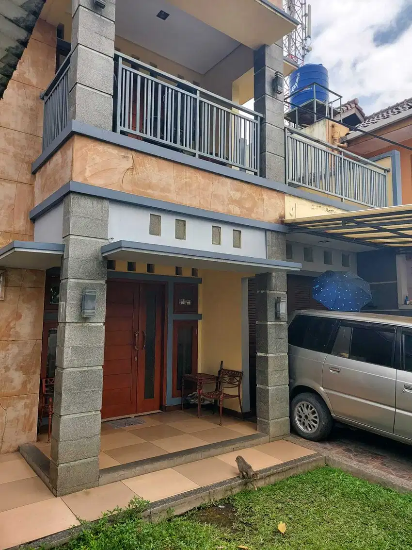 Dijual Dalam Komplek Cikutra Baru